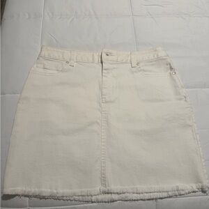 Lilly Pulitzer Off White Denim Skirt Raw Hem Size 2